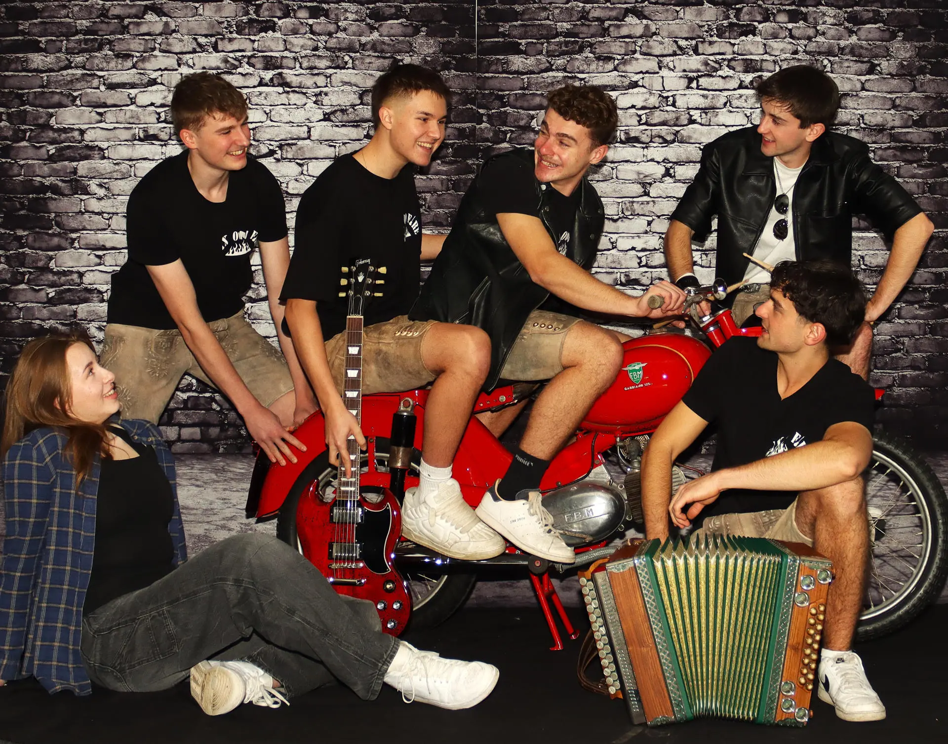 Six on Fire Bandfoto 4